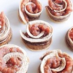 Raw Vegan Cinnamon Rolls