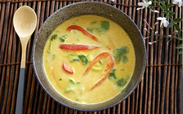 Raw Vegan Curry Coconut Soup