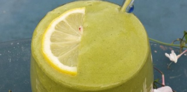 Green-Lemon-Drop-Smoothie-Ftr1-638x315