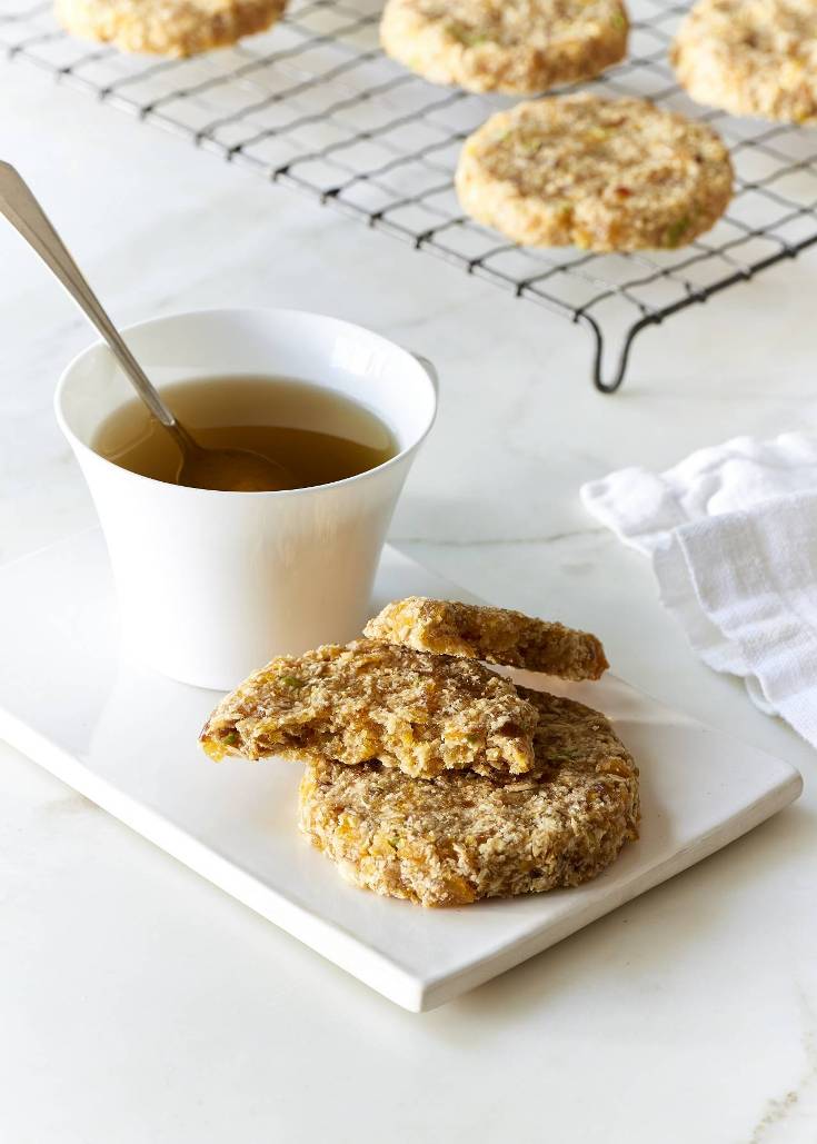 Raw Vegan Oatmeal Cookies